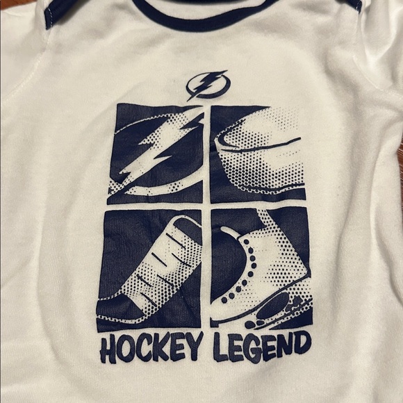 NHL Tampa Bay Lightning Infant Bodysuit Set 3-6 Months - Picture 3 of 6